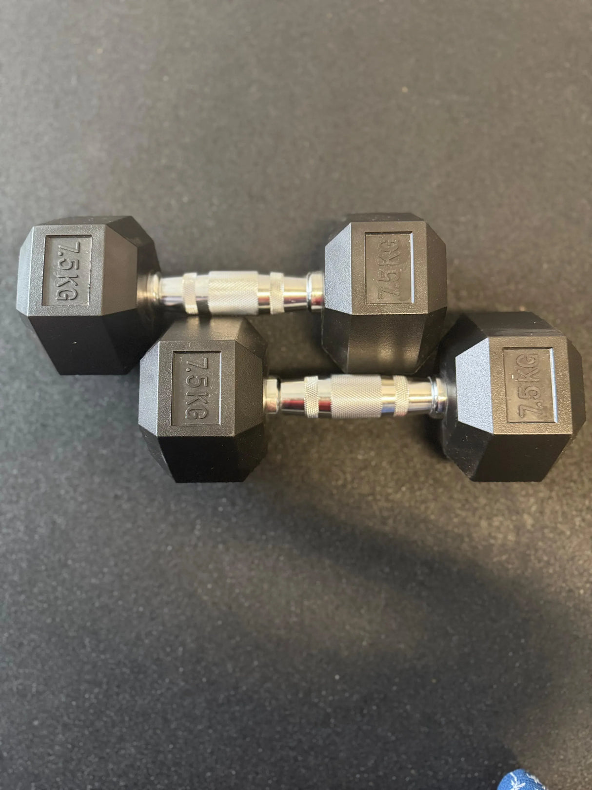12 Pairs Hex Dumbbells PLUS Dumbbell Rack (390 kg | 2.5kg-30kg | 1.1m 3-tier Rack)