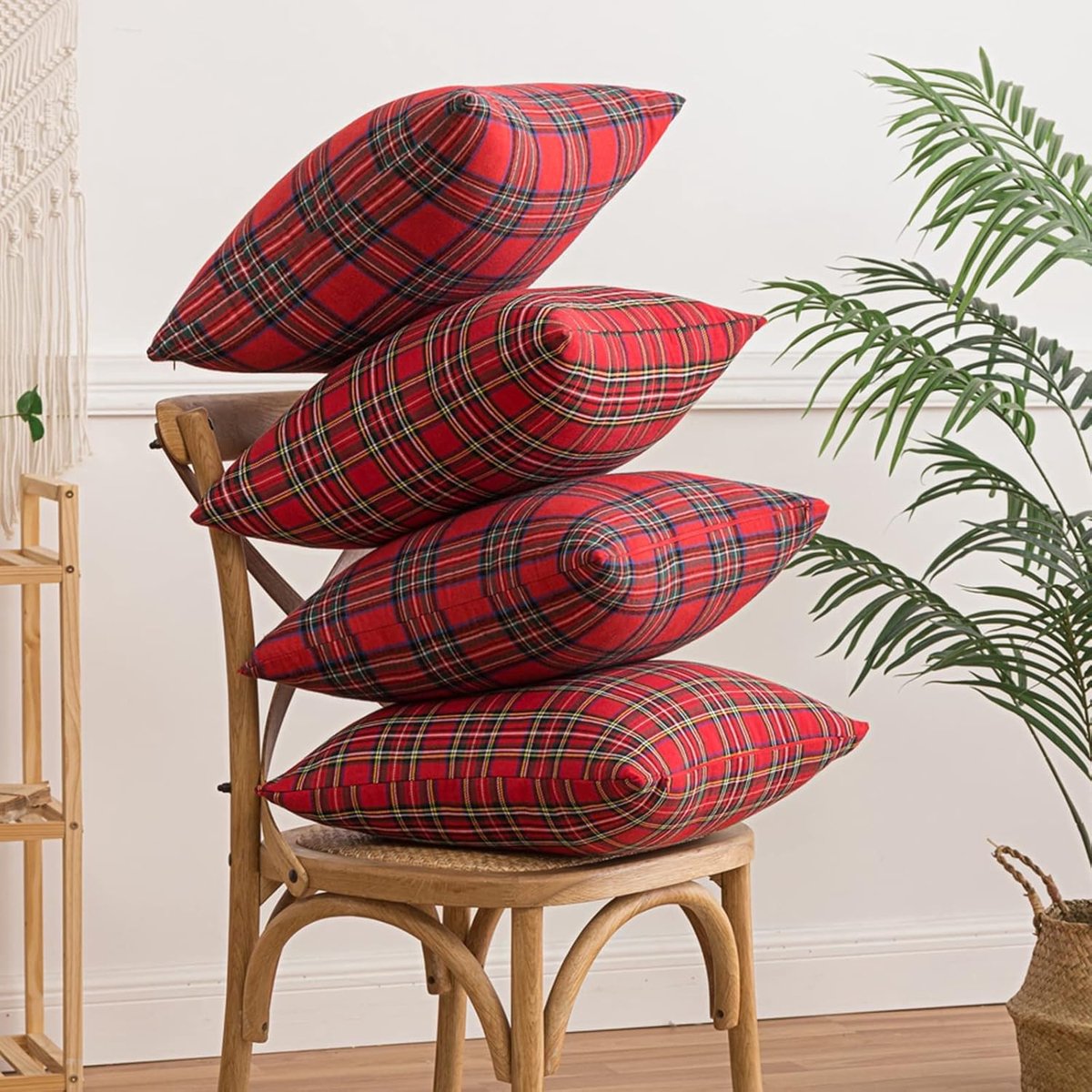 Decorative Pillowcases - Tartan Cushion Covers - 45 x 45 cm (18 x 18 inches) - Set of 2 - Invisible Zipper - Perfect for Sofa, Bedroom, Living Room, Christmas, Holiday Decorations