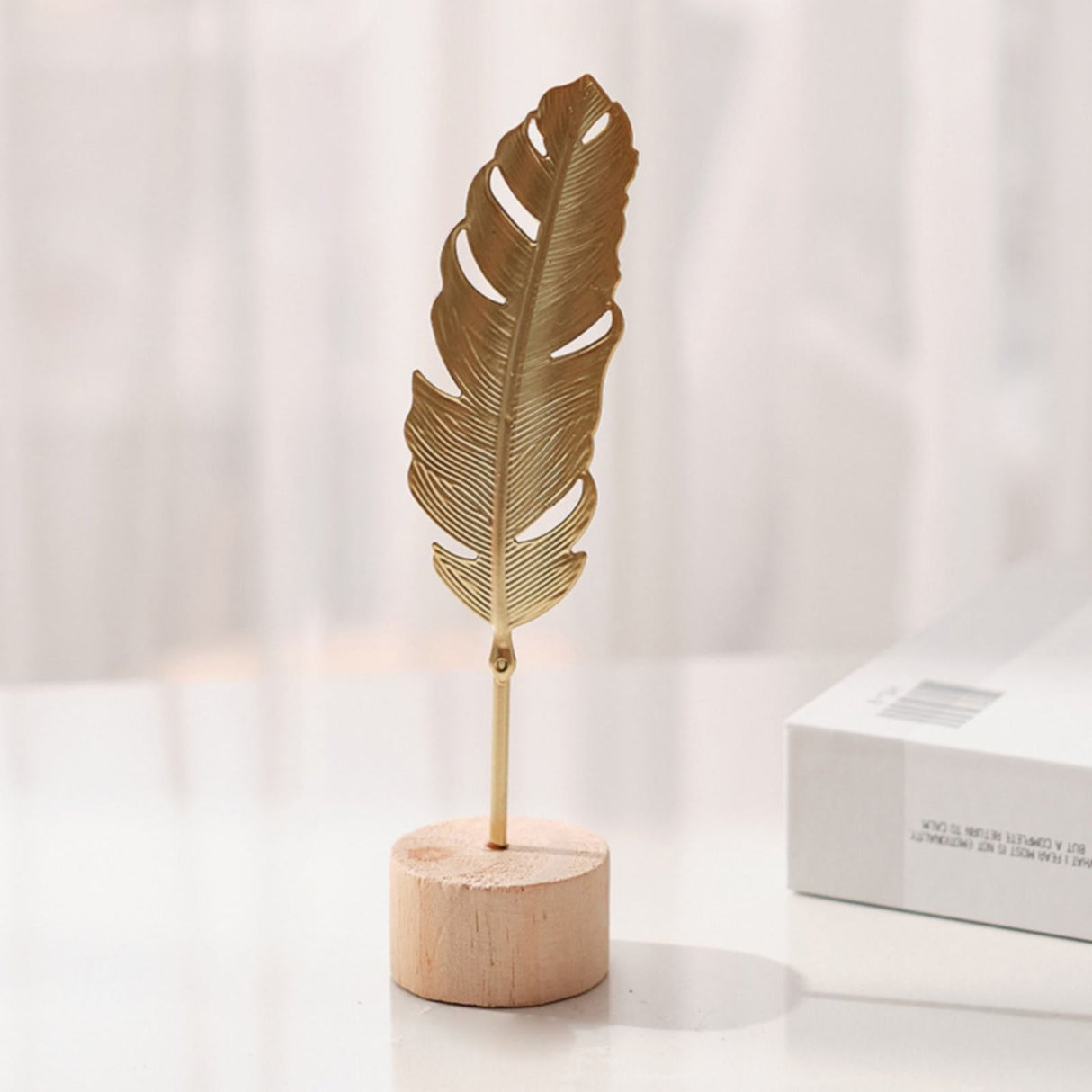 Leaf Decor Metal Golden Leaf Ornaments and Base Modern Simple Gold Leaf Table Sculpture for Living Room Bedroom Bookshelf Desktop Decoratio, Valentines Day Decorations: Desktop Ornament Z-Gold2