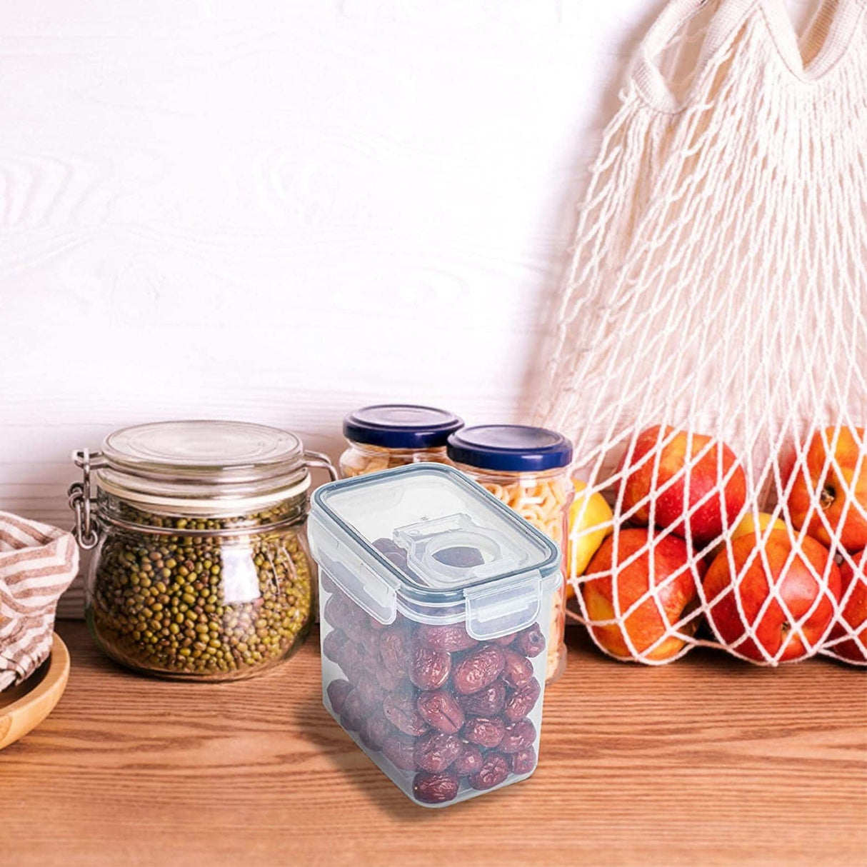 Airtight Storage Container with Lids, Plastic Pet Food Storage Container with Locking Lid,Pet Dog Cat Food Dispenser ,Clear Pet Dog Food Storage Bin Containers for Rice Grain(Green,4.72x7.68") Z5-1400ml