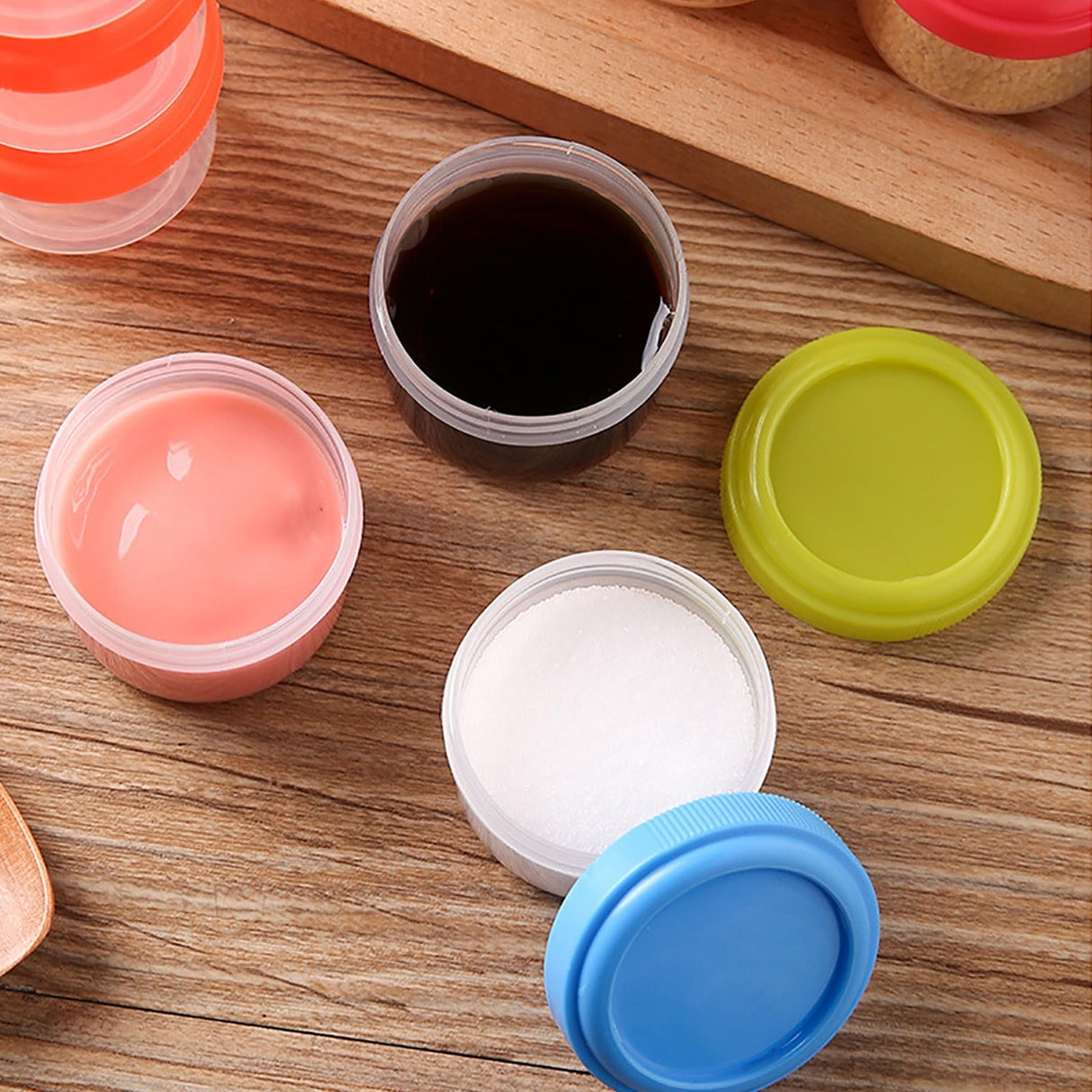 4Pcs Clear Plastic Jars With Lids,Small Plastic Storage Jars With Screw On Lids,Mini Wide-Mouth Refillable Storage Containers,Empty Round Containers For Candy,Beads,Lotion,Food Storage Purple