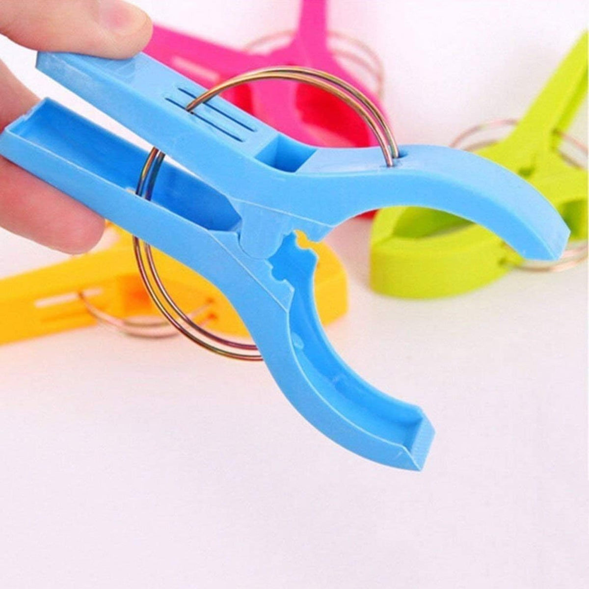 Towel Pegs,Beach Towel Clips for Chairs Cruise Plastic Clothes Pins Beach Chair Towel Clips,Towel Holder Clips,Heavy Duty Clothes Pins-Keep Towel