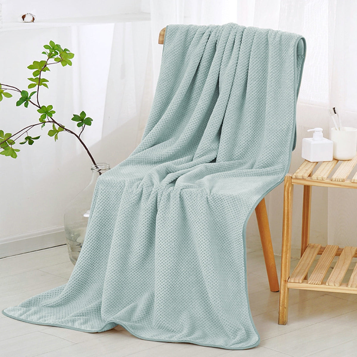 Bath Towel, Oversize Bath Towel, 55×28 Inch Large Microfiber Bath Towels, Soft, Absorbent, and Quick Dry Towels for Bathroom, Pool, Beach, Swim, and Yoga, Large Bathroom Towels for Daily Use 55×28 in Green