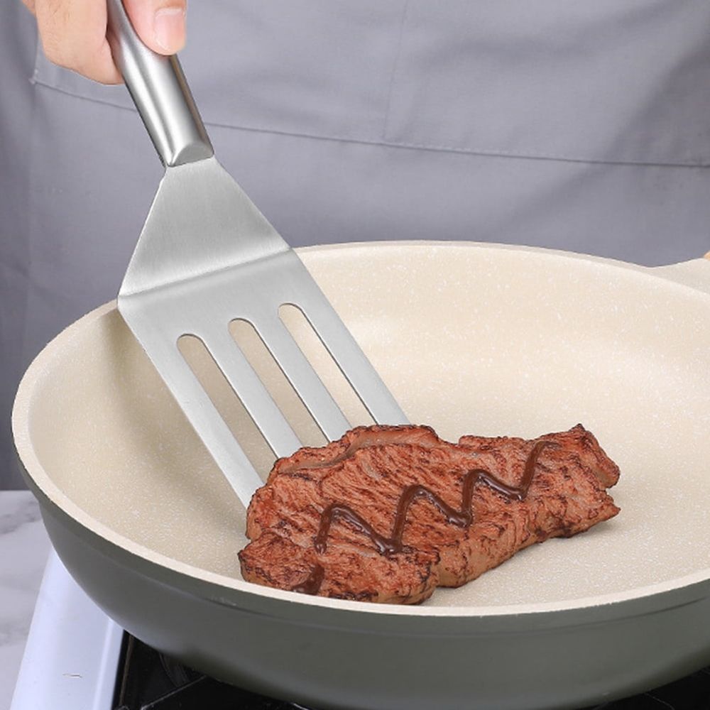 Plated Silver Stainless Steel Frying ula, Non-Scratch, Round Edges, Practical Kitchen Accessory