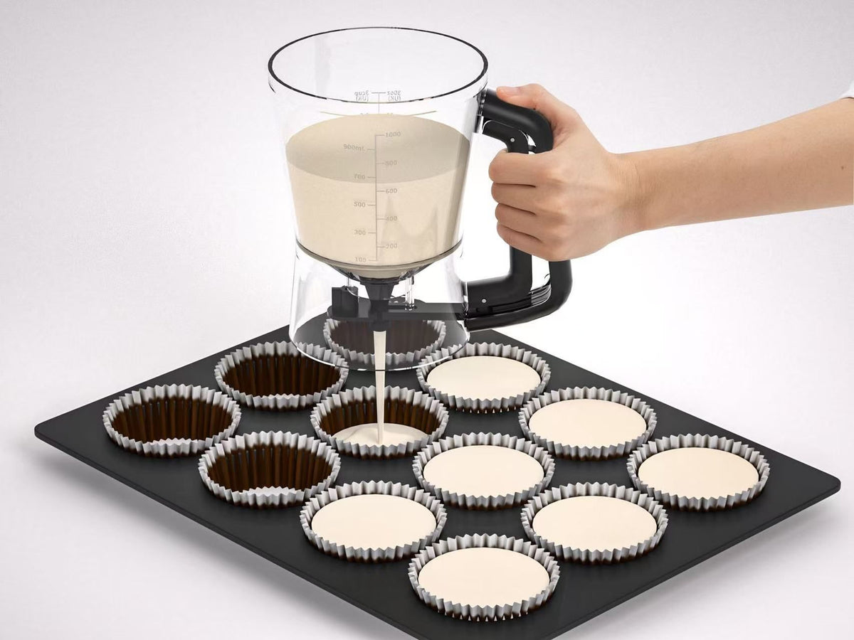 Handheld Batter Dispenser with Measuring Cup, PP Cake Waffle Pancake Batter Separator, DIY Baking Tool.(black)