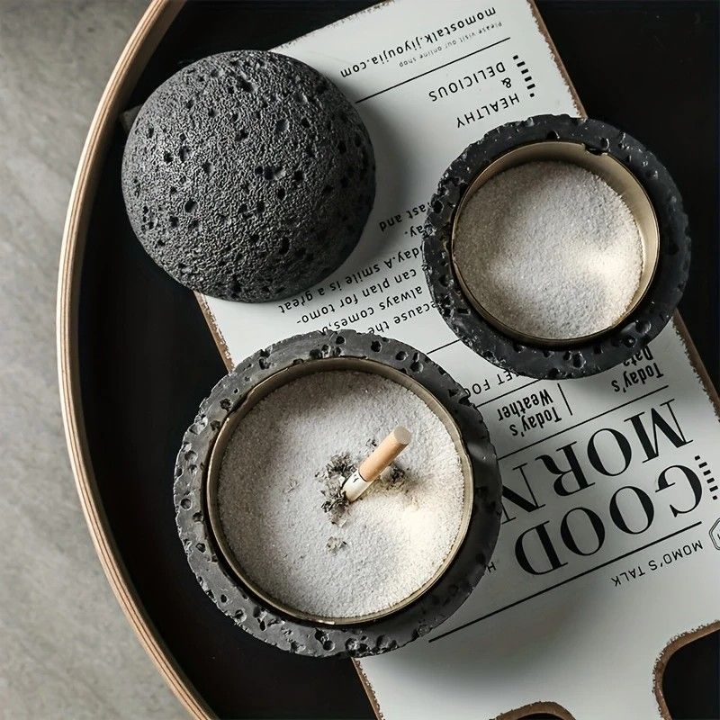 Nordic industrial style concrete ashtray, handcrafted with natural texture, detachable stainless steel bowl with anti-ash lid — easy to clean, durable, suitable for living rooms, bars, offices, ideal gift for Father’s Day, Christmas, housewarming.(BLACK)