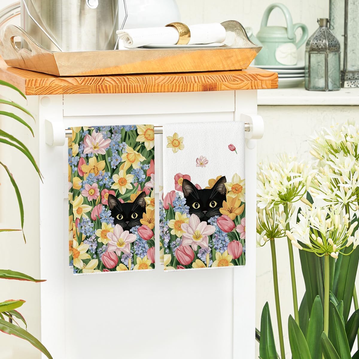 Tulip Wild Flowers Black Cat Spring Kitchen Towels Dish Towels, 18x26 Inch Farmhouse Floral Decoration Hand Towels Set of 2
