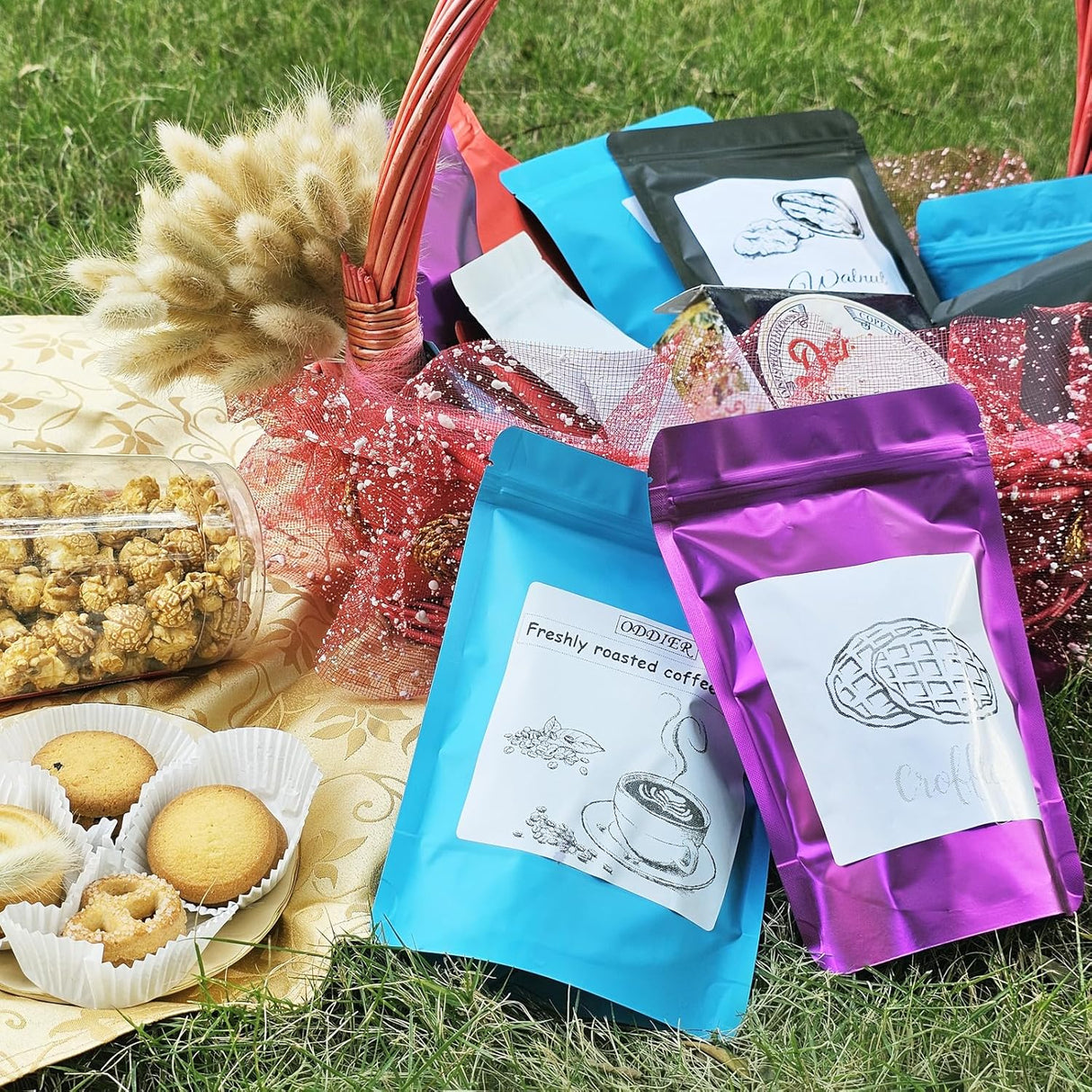 4"x6" 120pcs Mylar Bags for Food Storage,Smell Proof Bag Resealable Food Storage Bags for Small Business, Stand-up Foil Pouch Packaging Treat Snack Packing for Self Sealing (White)