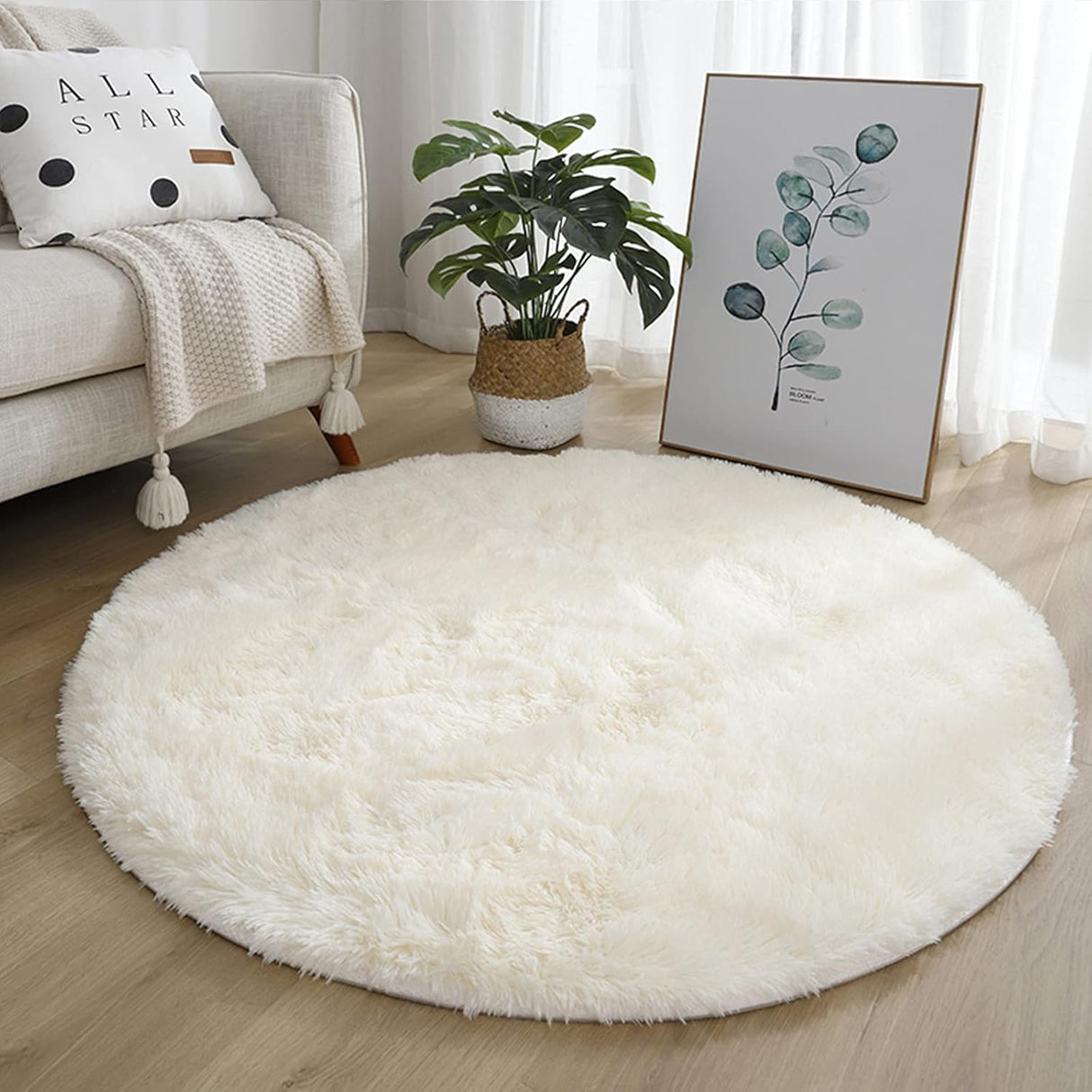 4x4 Soft White Round Area Rug for Bedroom Modern Fluffy Circle Rug for Kids Girls Baby Room Indoor Plush Circular Nursery Rugs Cute Cozy Area Rugs for Living Room