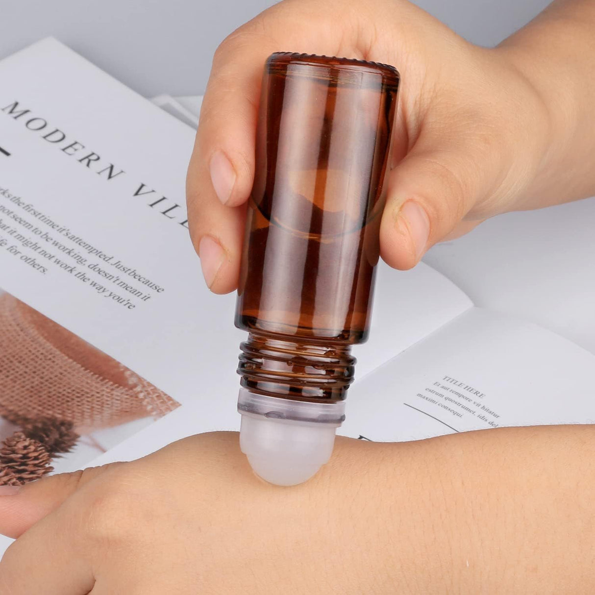 2Pcs Brown 50ml Glass Essential Oil Roller Bottles,Large Empty Roller Bottles Refillable,Deodorant Bottle Containers Rollerball for Fragrance Refillable Containers Accessories