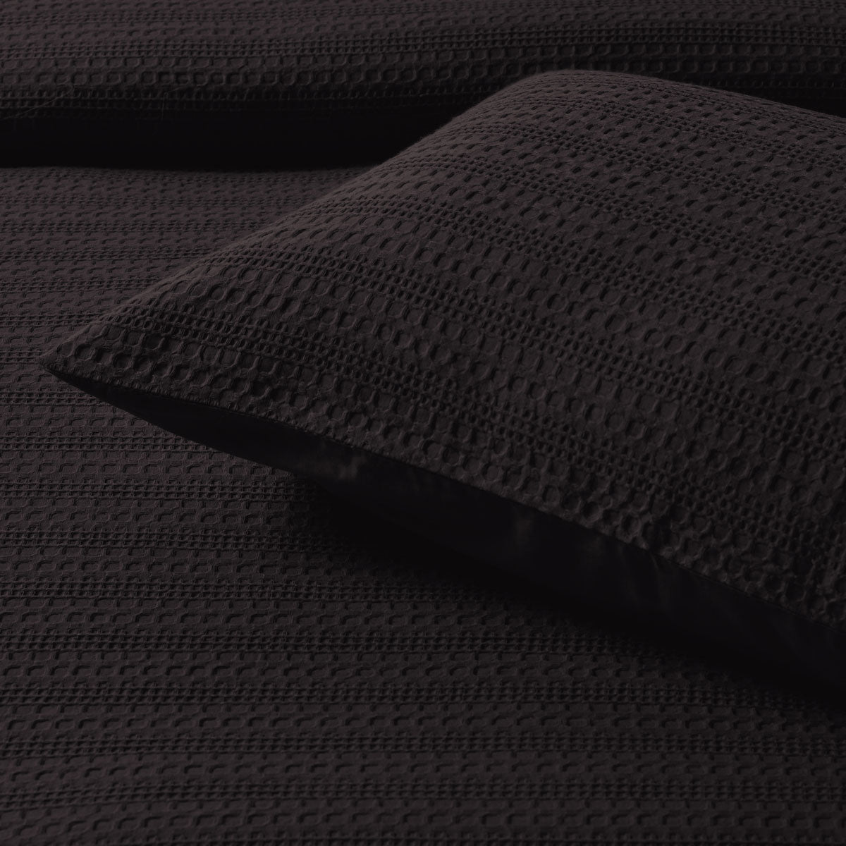 Bianca Kahlani Chocolate Waffle Quilt Cover Set King