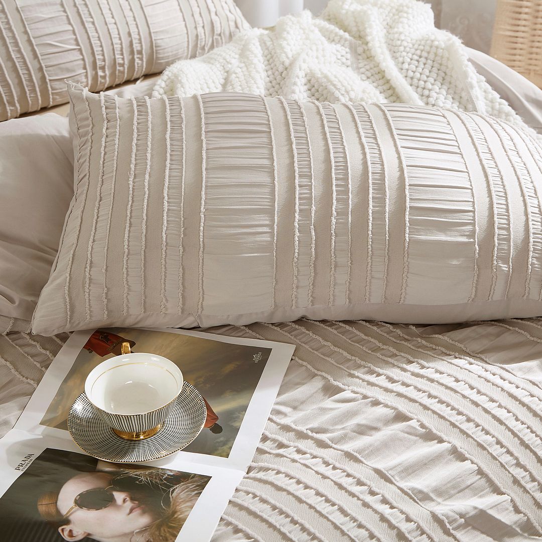 Tufted Boho Striped Embroidery Quilt/Doona/Duvet Cover Set - King Size