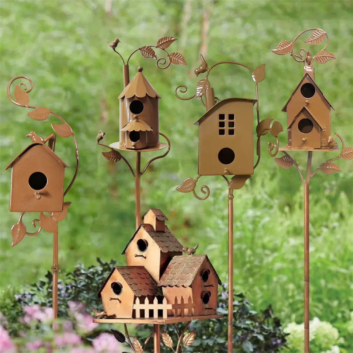 Birdhouse Garden Stakes Outdoor Yard Ornaments for Lawn and Garden Decoration - D