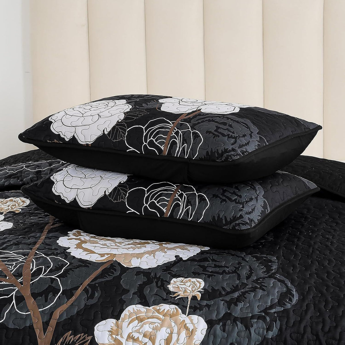 Black Floral Majesty Bedspread Coverlet 3 Piece Set