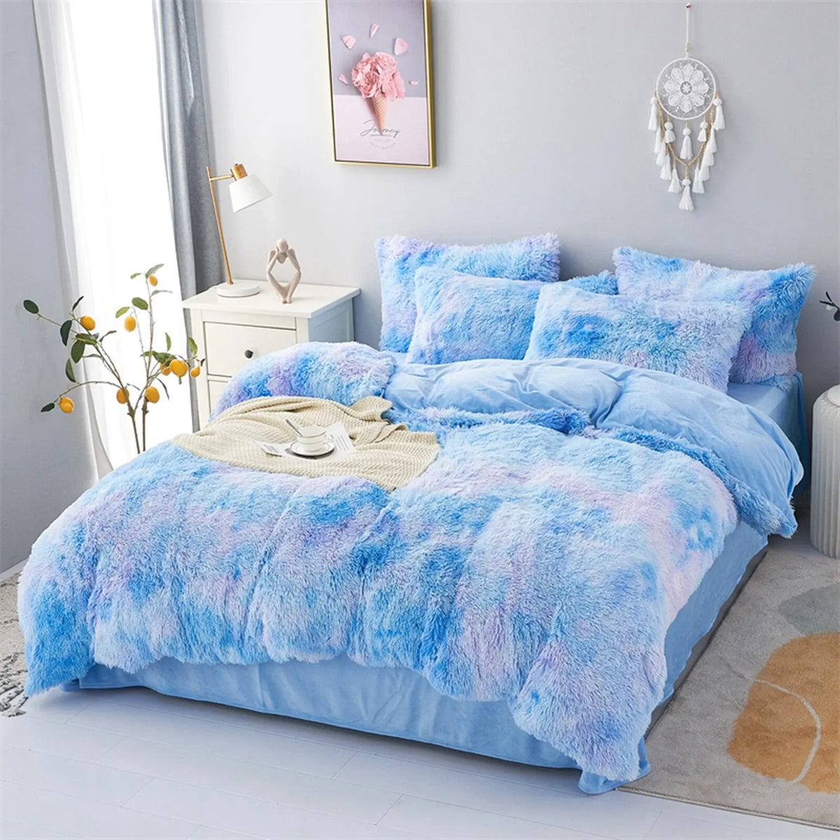 Blue Plush Riviera Gallery Quilt / Doona / Duvet Cover set