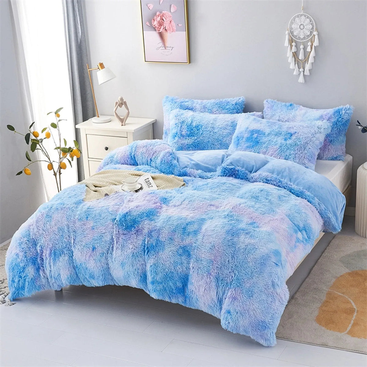 Blue Plush Riviera Gallery Quilt / Doona / Duvet Cover set