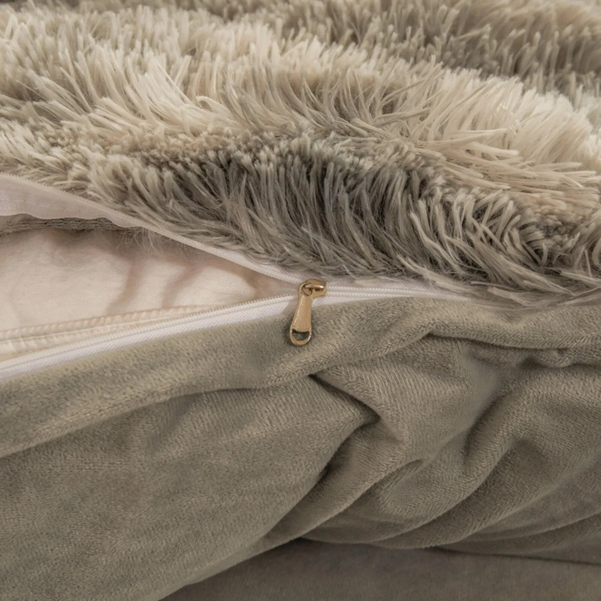 Grey Asteria Botanical Quilt / Doona / Duvet Cover set