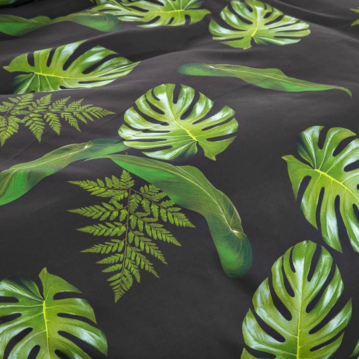 Meadow Valencia Heritage Quilt / Doona / Duvet Cover set