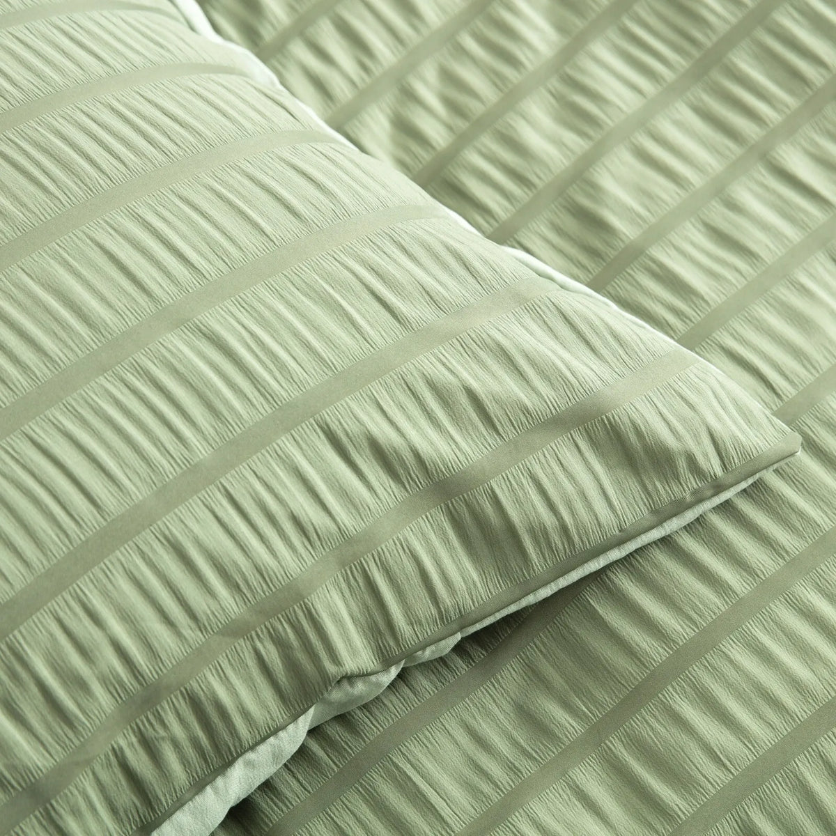 Vine Avignon Atelier Quilt / Doona / Duvet Cover set