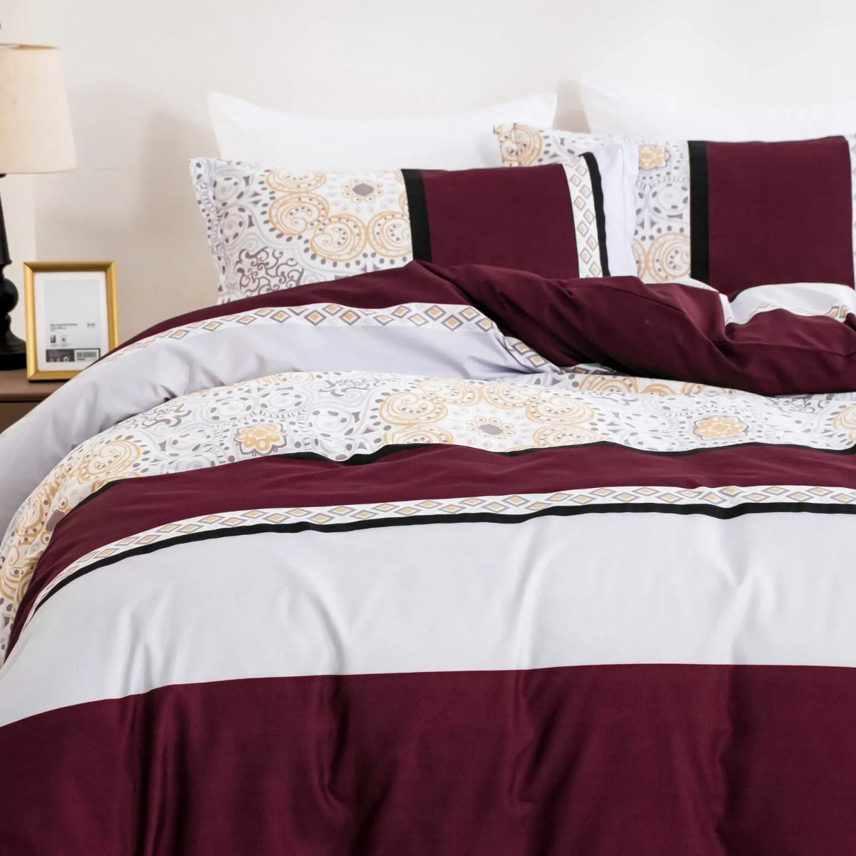 Stripe Catalina Leaf Quilt / Doona / Duvet Cover set