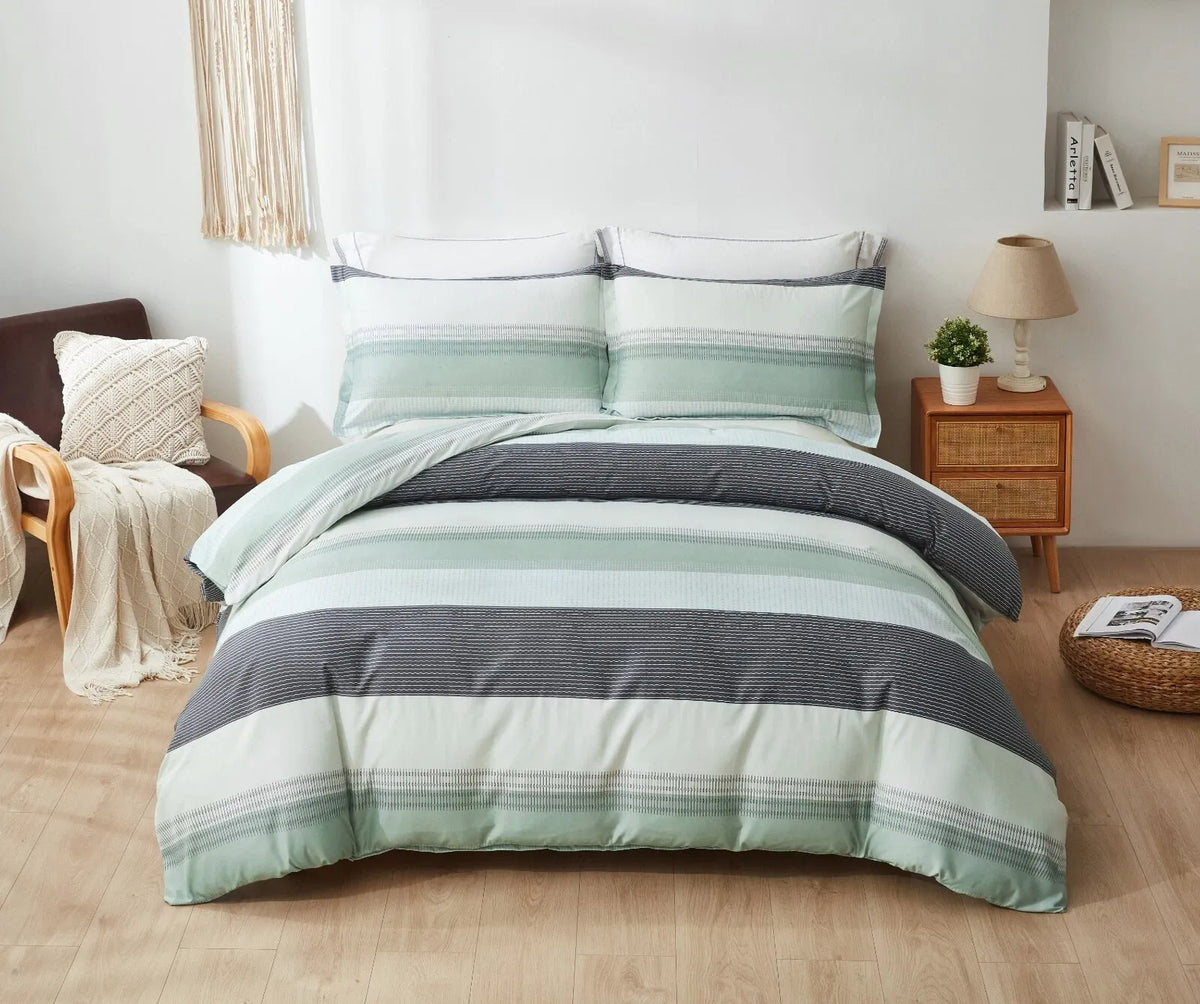 Stripe Bellagio Serenity Quilt / Doona / Duvet Cover set
