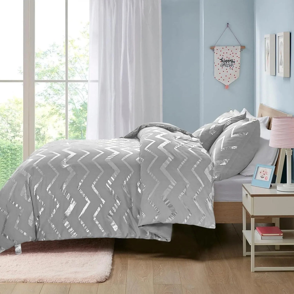 Light Grey Palermo Leaf Quilt / Doona / Duvet Cover set