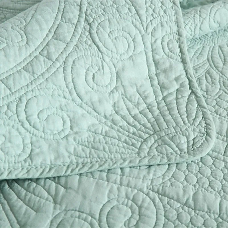 100% Cotton Embossed Aqua Medallion Serenity Coverlet Bedspread Set