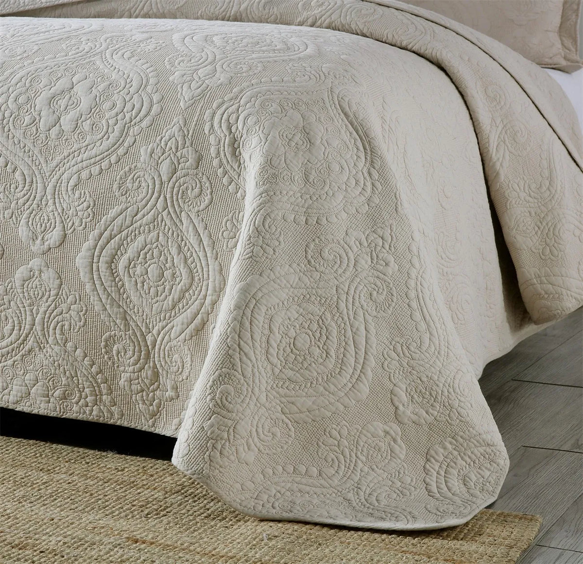 100% Cotton Embossed Ivory Floral Grace Coverlet Bedspread Set