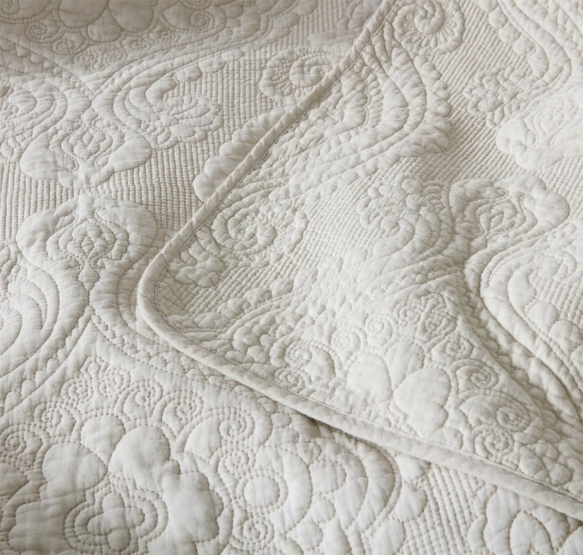 100% Cotton Embossed Ivory Floral Grace Coverlet Bedspread Set