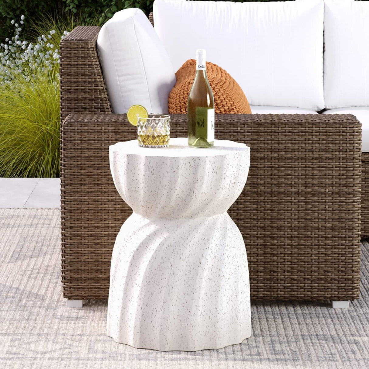 Modern Hourglass Concrete Accent End Table Outdoor Patio Table Garden Furniture