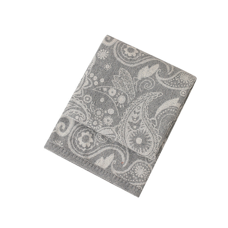 Grey Luxurious Paisley Jacquard Throw Blanket - Soft Wool Blend with Tassels, 120x150cm, Lightweight Sofa & Nap Blanket