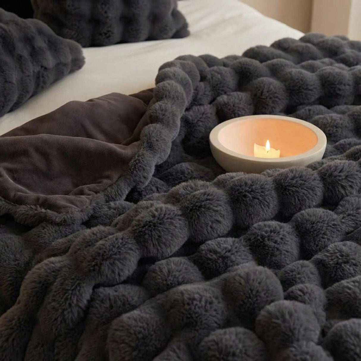 Black Grey Luxury Tuscany Fleece Rabbit Fur Bubble Blanket (140 x 200 CM) - Double-Sided Thickened Soft Plush Bedding & Sofa Throw