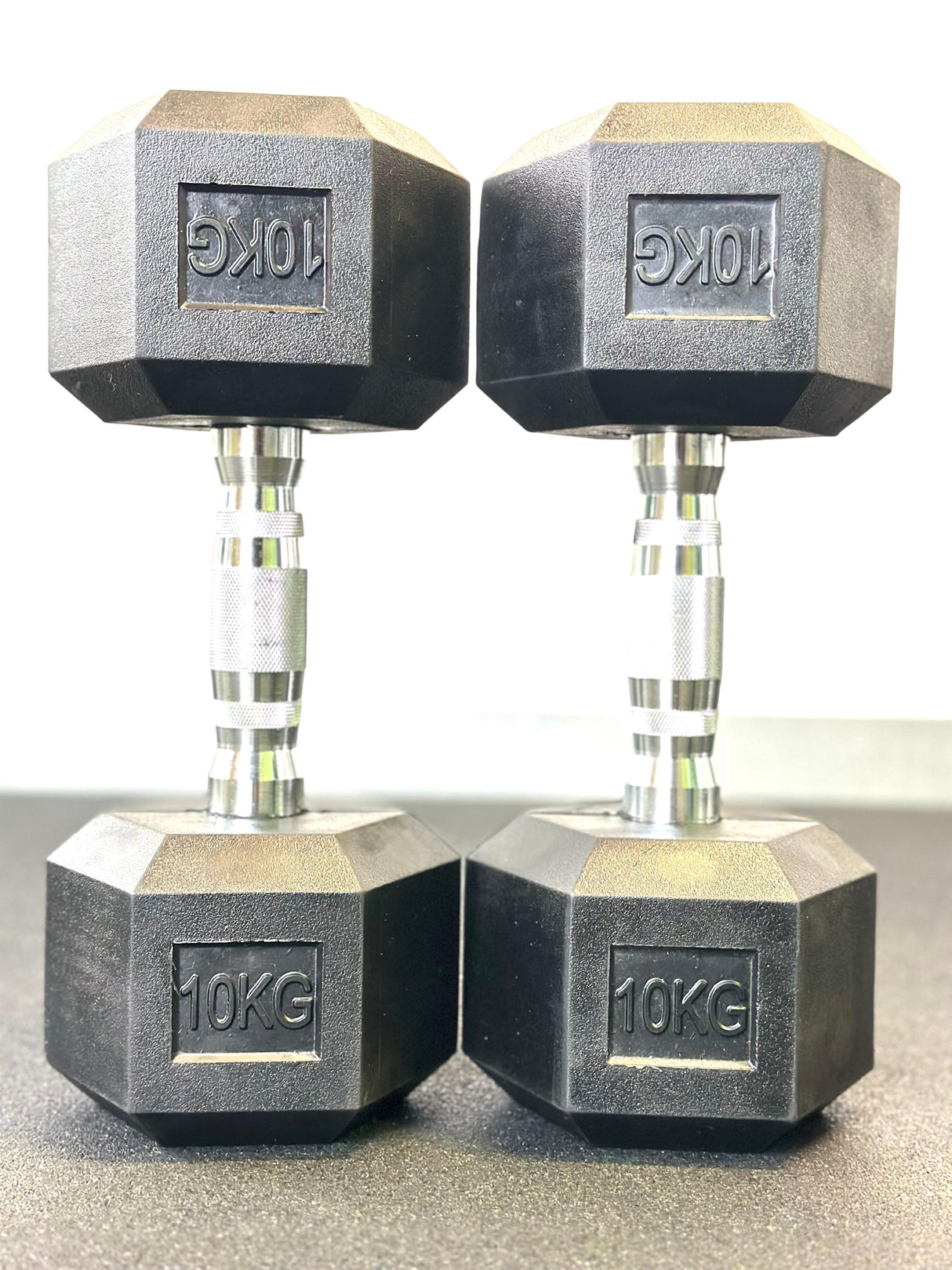 12 Pairs Hex Dumbbells PLUS Dumbbell Rack (390 kg | 2.5kg-30kg | 1.1m 3-tier Rack)