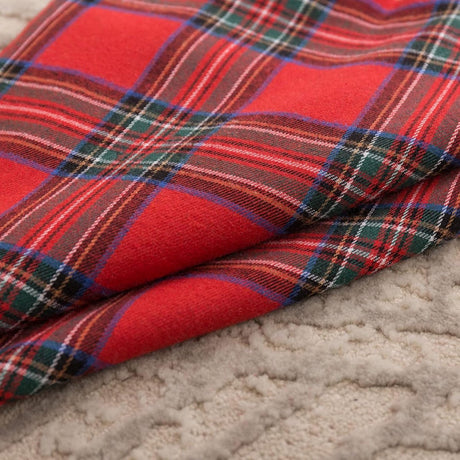 Decorative Pillowcases - Tartan Cushion Covers - 45 x 45 cm (18 x 18 inches) - Set of 2 - Invisible Zipper - Perfect for Sofa, Bedroom, Living Room, Christmas, Holiday Decorations