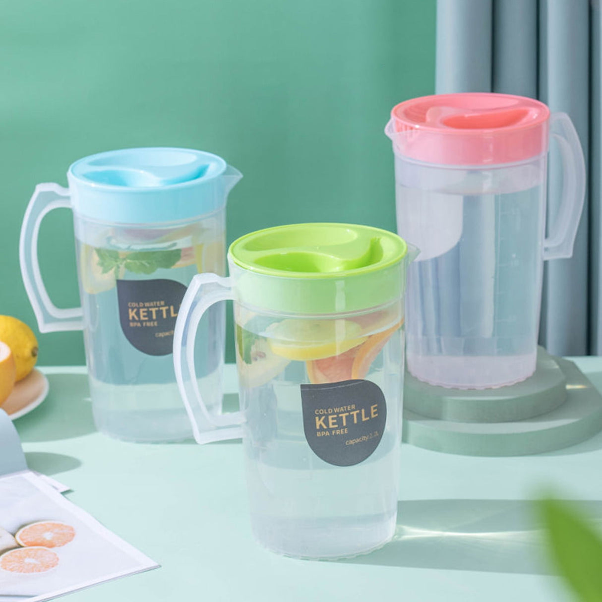 PALIFEUR Water Pitcher with Lid, 2.2 L Plastic Pitcher for Tea & Juice Water, Hot/Cold Water Jug, Tea Pitcher, Juice Pitcher for Kitchen Living Room, 8.74" x 5.52 Green