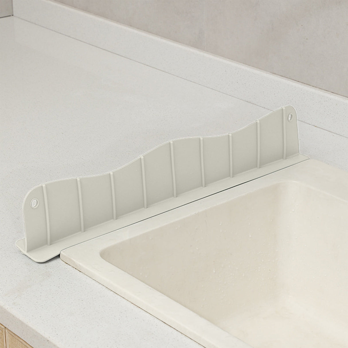 Tyidzon Silicone Sink Splash Guard 19.29X3.54X1.97 Inch Water Splash Guard for Kitchen and Bathroom Kitchen Sink Splash Guard with Suction Cup White