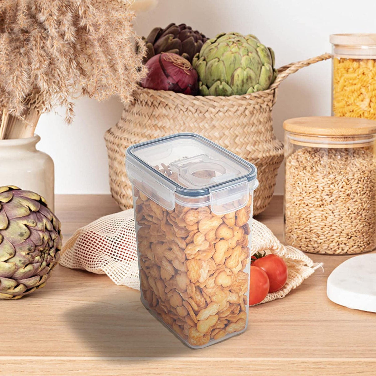 Airtight Storage Container with Lids, Plastic Pet Food Storage Container with Locking Lid,Pet Dog Cat Food Dispenser ,Clear Pet Dog Food Storage Bin Containers for Rice Grain(Green,4.72x7.68") Z5-1600ml