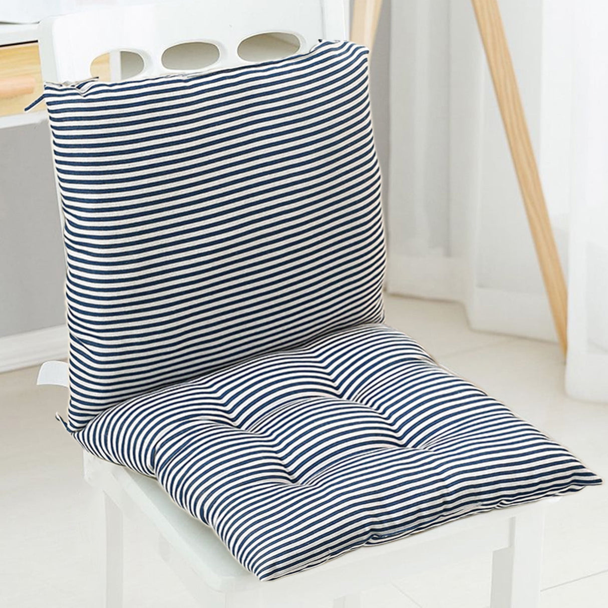 High Back Chair Cushions with Ties, 15.7" Indoor Outdoor Rocking Patio Chair Cushions, Non-skid No-Slip Onepiece Dining Chair Pad for Kitchen Dining Room Living Room Black