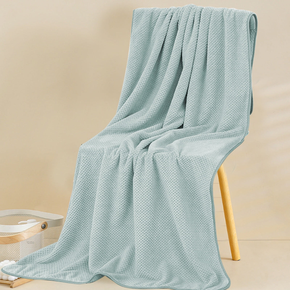 Bath Towel, Oversize Bath Towel, 55×28 Inch Large Microfiber Bath Towels, Soft, Absorbent, and Quick Dry Towels for Bathroom, Pool, Beach, Swim, and Yoga, Large Bathroom Towels for Daily Use 55×28 in Green