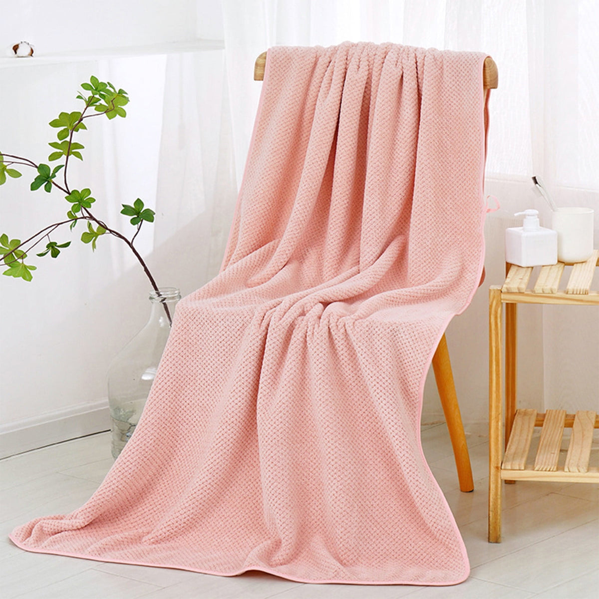 Bath Towel, Oversize Bath Towel, 55×28 Inch Large Microfiber Bath Towels, Soft, Absorbent, and Quick Dry Towels for Bathroom, Pool, Beach, Swim, and Yoga, Large Bathroom Towels for Daily Use 13.4×30 in Pink