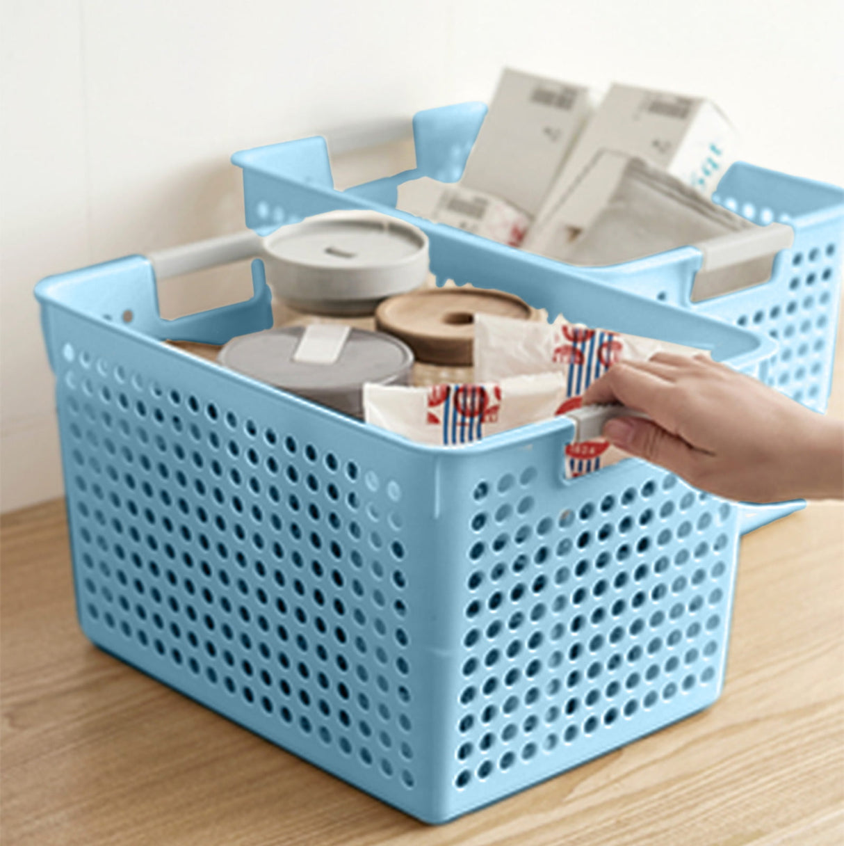 Darzheoy Laundry Basket, 2 pcs Plastic Hamper with Handles, Open Storage Bin to Organize Closets, Cabinets, Pantry, Shelving and Countertop Space, Suitable for Families and Dorms 1PC-Blue