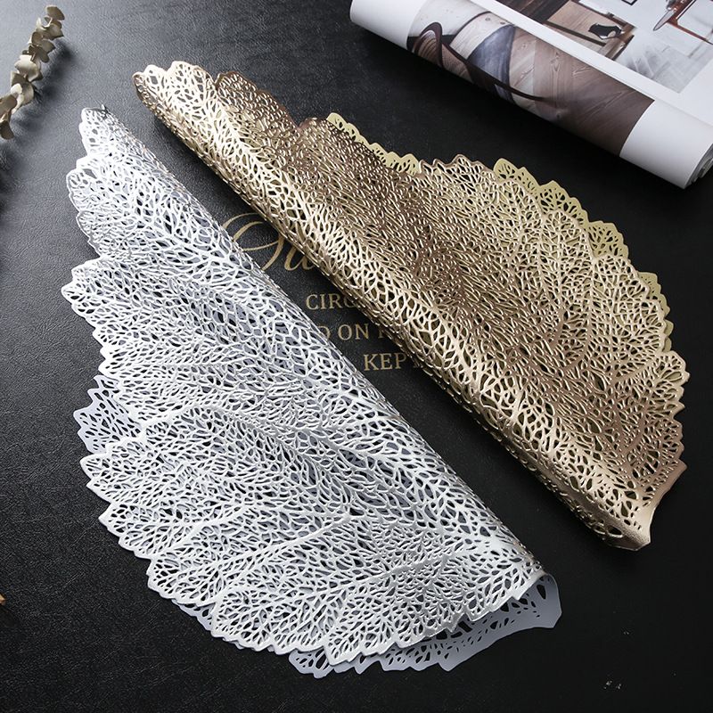 Metallic Vinyl Christmas Festival Lunch Mats Leaf Holiday Party Restaurant Home Table Decoration,(2pcs)