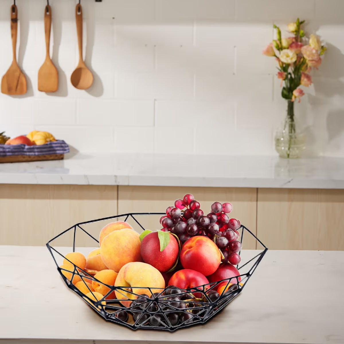 Metal Wire Fruit Bowl, Iron Arts Fruit Storage Baskets for Kitchen Counter, Countertop, Home Decor, Table Centerpiece Decorative hold Vegetables, Bread, Snacks, Potpourris