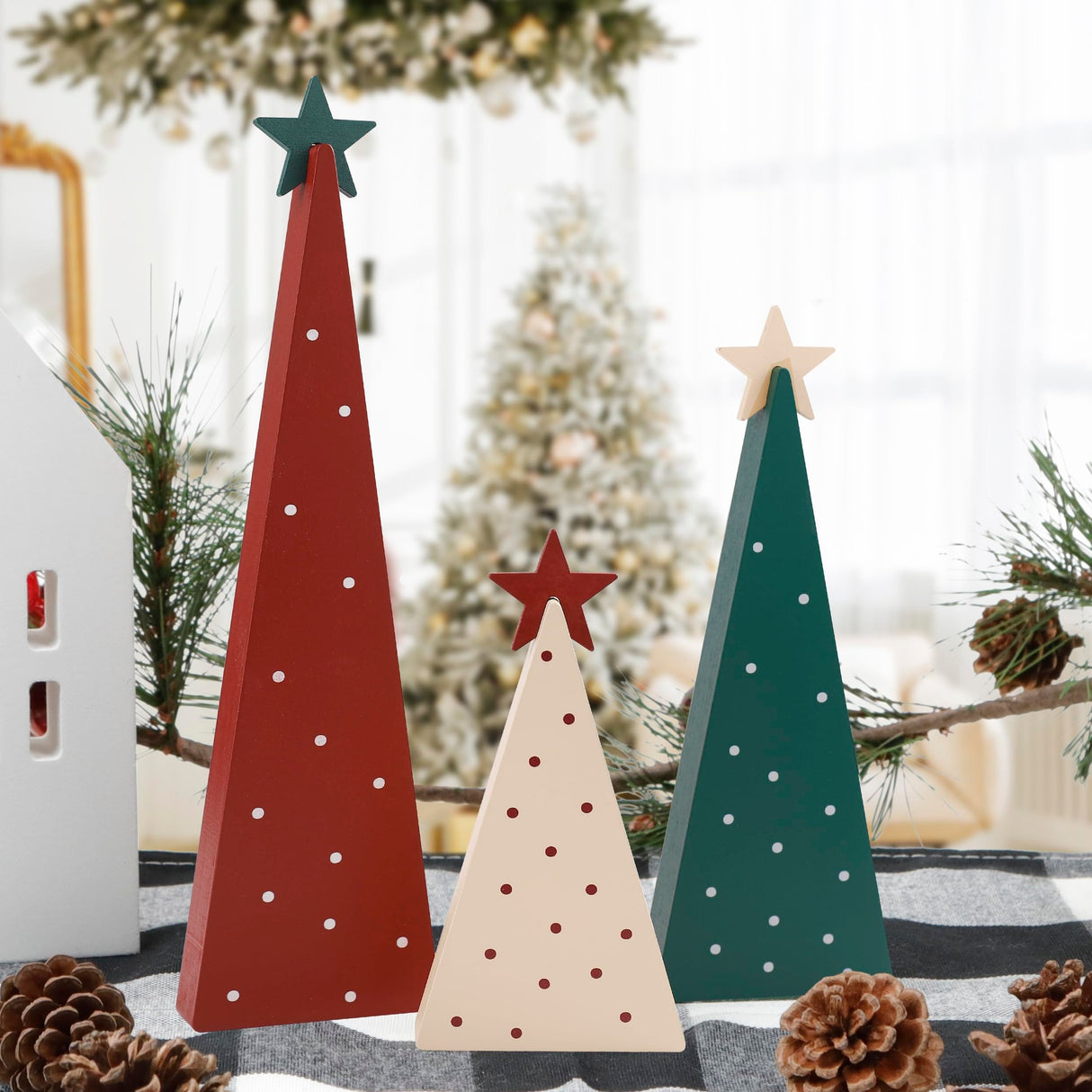Christmas Decorations-Three Sizes Wooden Tree Sign with Star-Christmas Decorations for Home Shelf Mantel Fireplace Table Party Decor（8*2.4inch，4*2.4inch，6*2.4inch）
