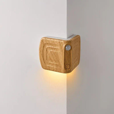 2PCS Magnetic induction corner night light, made of ABS and PVC for lightweight durability, three adjustable color temperatures, 120° motion sensing, USB-C fast charging, suitable for multiple scenarios./shallow wooden-grain