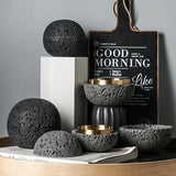 Nordic industrial style concrete ashtray, handcrafted with natural texture, detachable stainless steel bowl with anti-ash lid — easy to clean, durable, suitable for living rooms, bars, offices, ideal gift for Father’s Day, Christmas, housewarming.（BLACK)