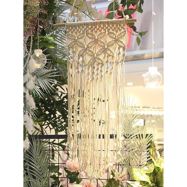Large White Macrame Wall Hanging, Boho Woven Tapestry Wall Art, 16 x 27.6 Inch Bohemian Wall Decor for Living Room & Bedroom