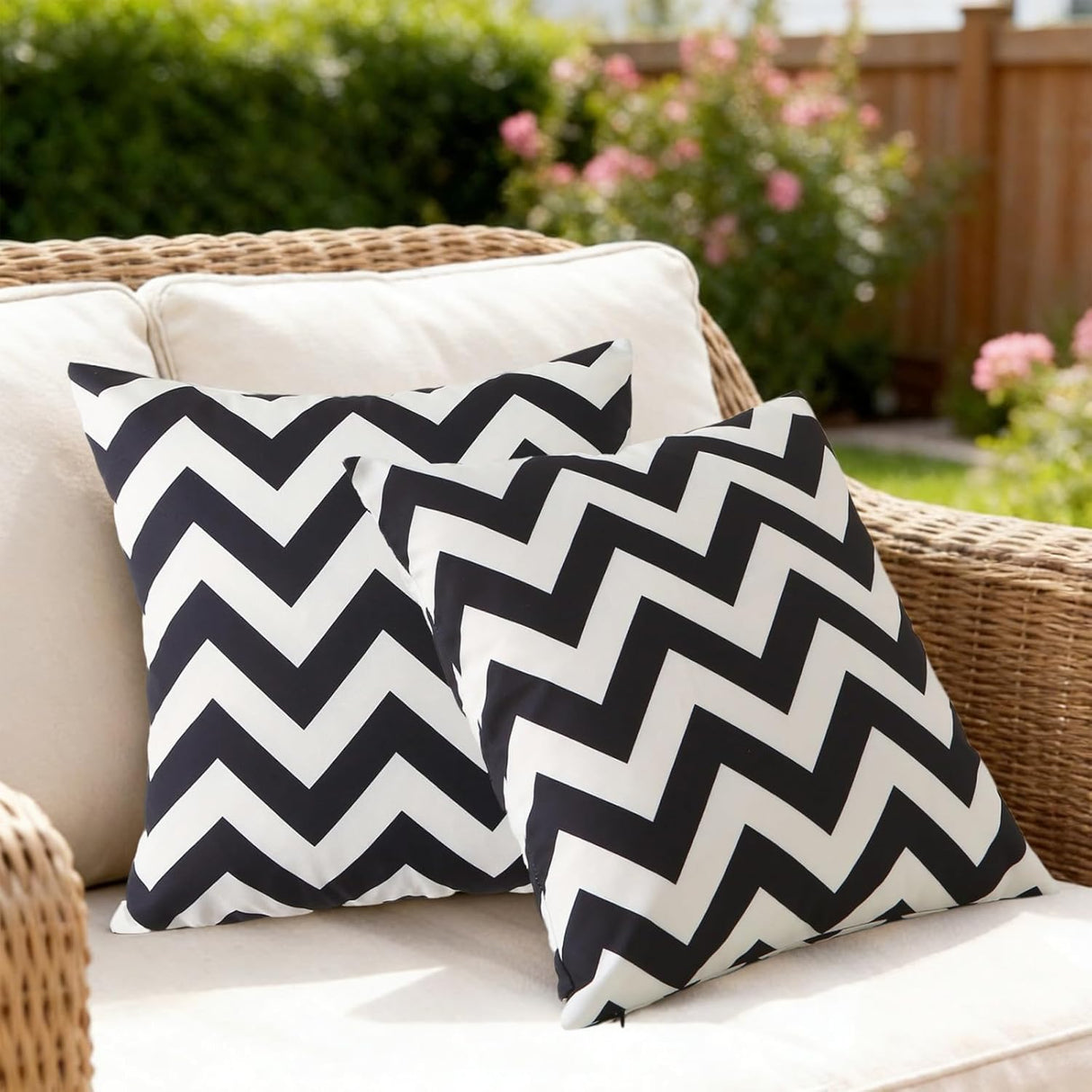 18" x 18" Throw Pillows with Inserts, Pack of 2 Outdoor Waterproof Striped Pillow, Square Decorative Pillows for Patio Furniture Garden Couch Sofa Home (Black Wavy Stripes)