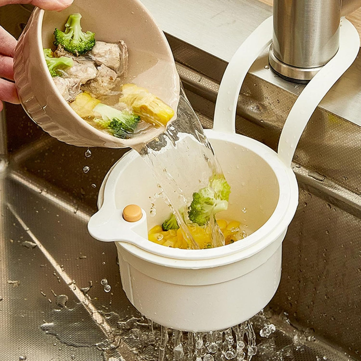 Kitchen Sink Strainer Basket, Faucet Hanging Filter Basket, 2025 Kitchen Sink Food Waste Catcher Faucet Hanging, Sink Trash Catcher for Garbage Leftovers (Green)