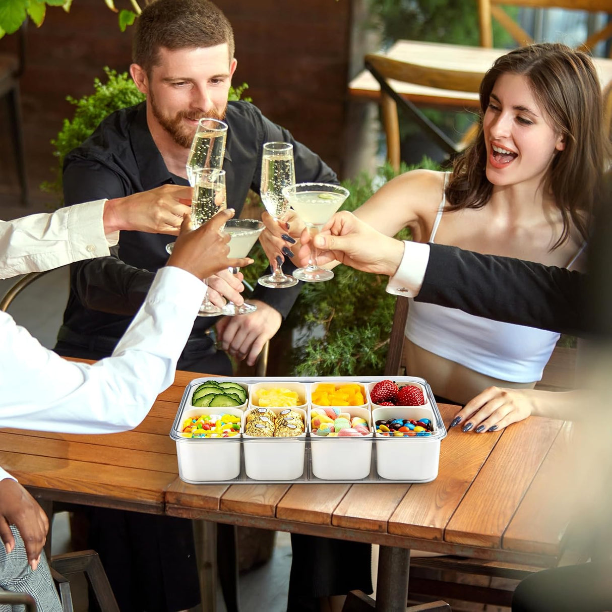 Snackle Box Container,Divided Clear Snack Box Serving Tray with Lid and Handle,8 Compartments Snack Tray,Portable Travel Snack Container,Perfect for Party, Travel, & Picniccnic（1 Pack）